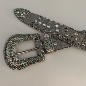 Buckle Snakeskin Belt